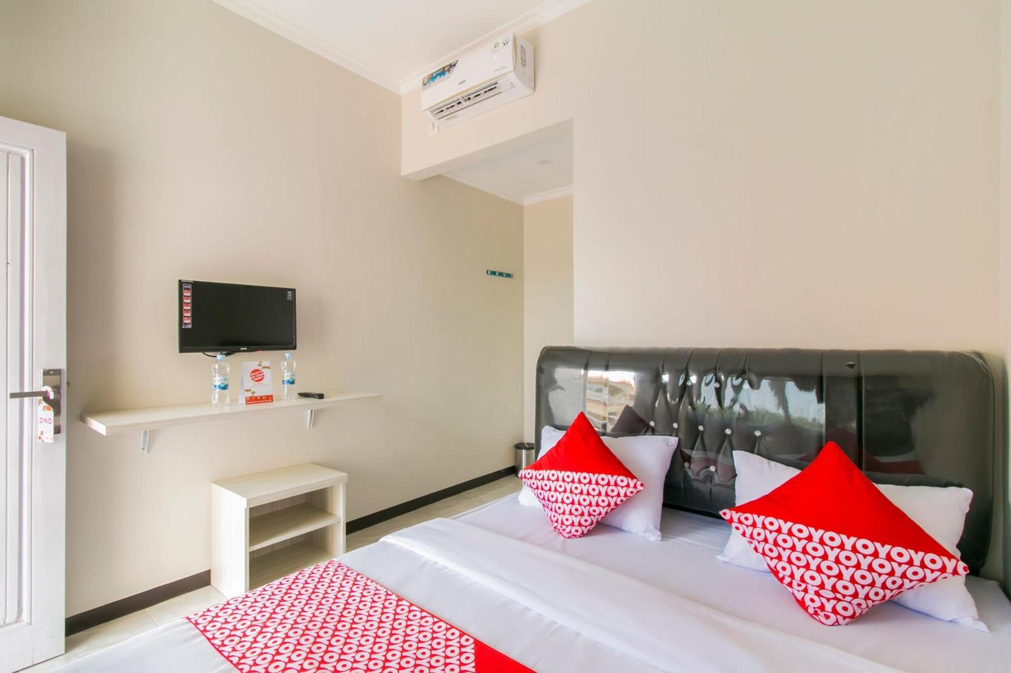Oyo 1078 Fakhira Residence Cianjur Kültér fotó
